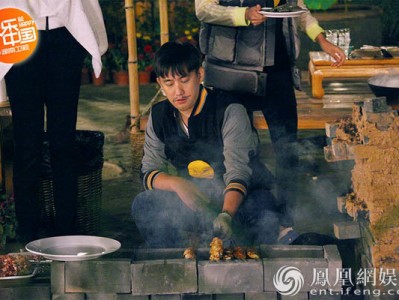 《向往的生活》第二季4月回归 黄磊马尔代夫梦破碎