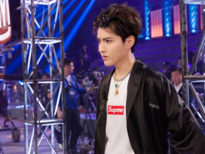时尚标杆!吴亦凡“睡衣风”录制《中国有嘻哈》